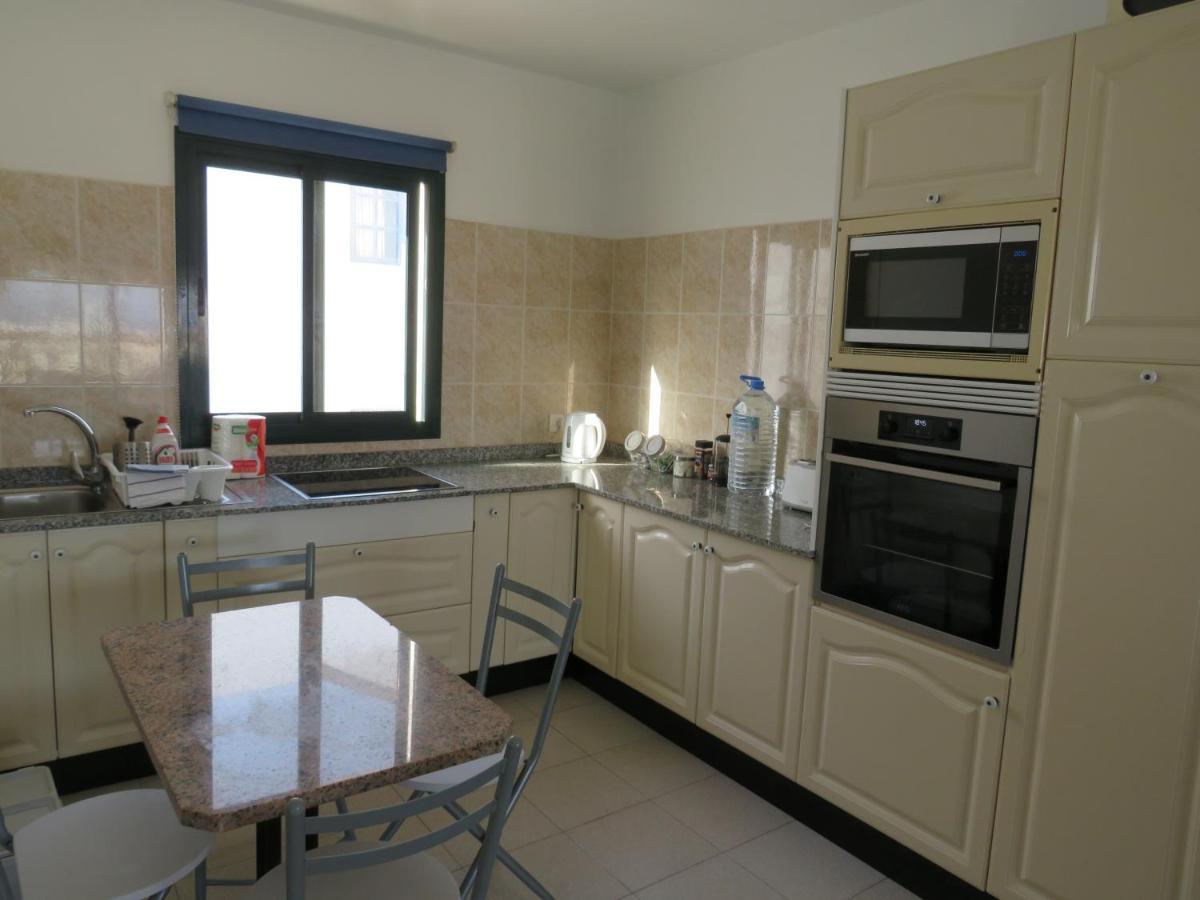 Lidl Bright Central Two Bed Apartment Pdc Puerto del Carmen  Dış mekan fotoğraf